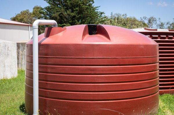 Cuve eau 2000 litres : économisez de l'eau de façon durable !